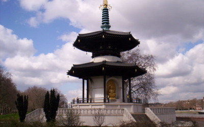 Monday’s Monument: Peace Pagoda, Battersea Park, London, England
