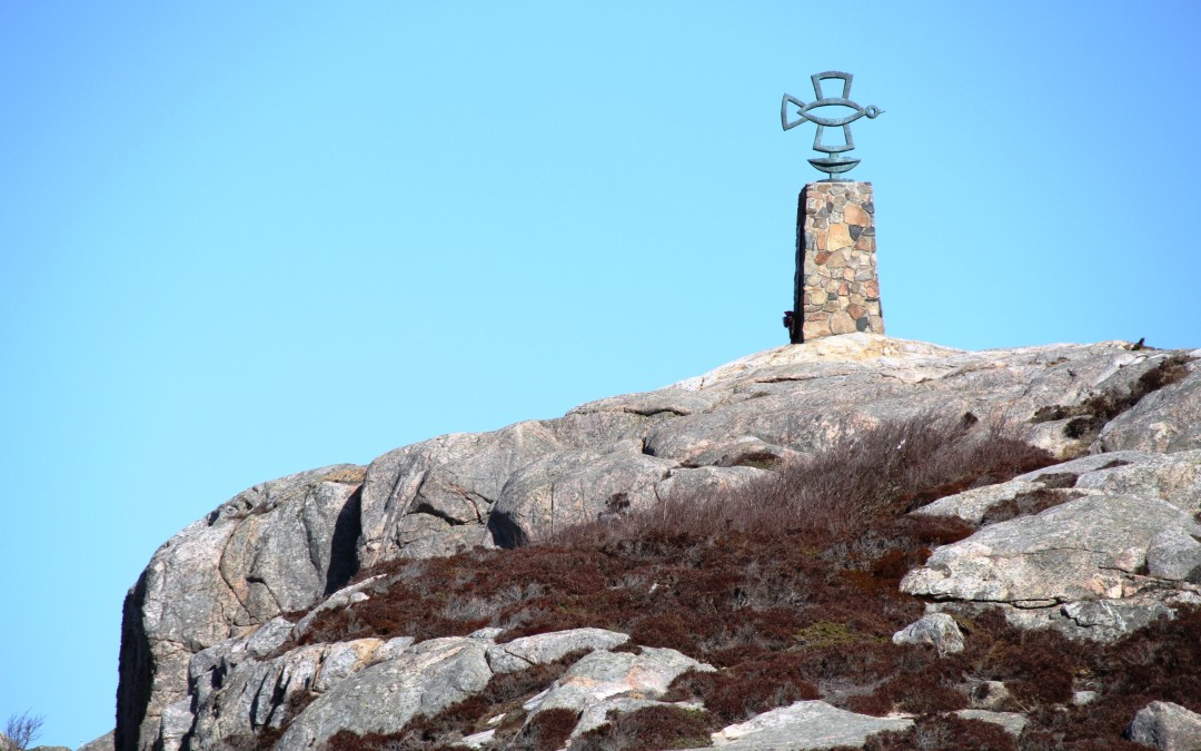 Monday’s Monument: Pax-Stein, Lindesnes, Norway