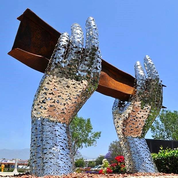 Monday’s Monument: Reflect, Rosemead, California