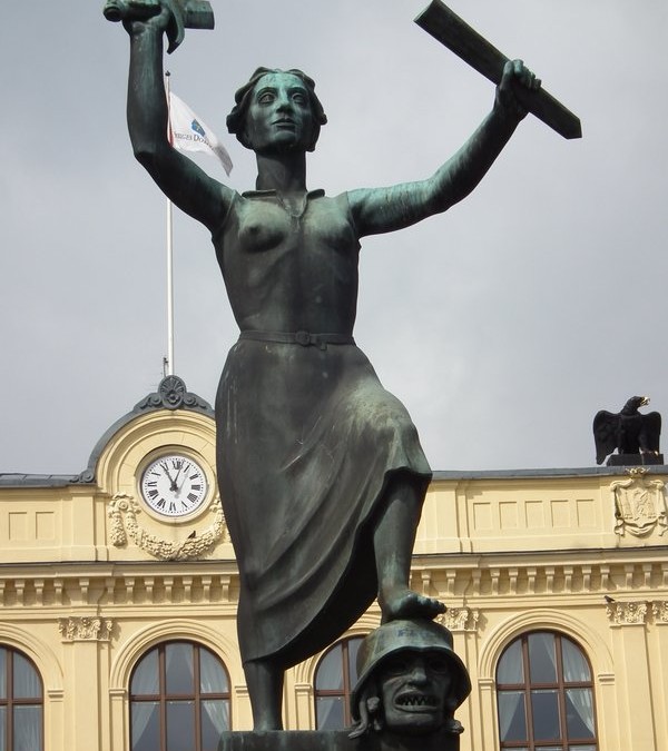 Monday’s Monument: Fredsmonumentet, Karlstad