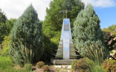 Monday’s Monument: Jeunes du Monde, Nicolet, Québec, Canada